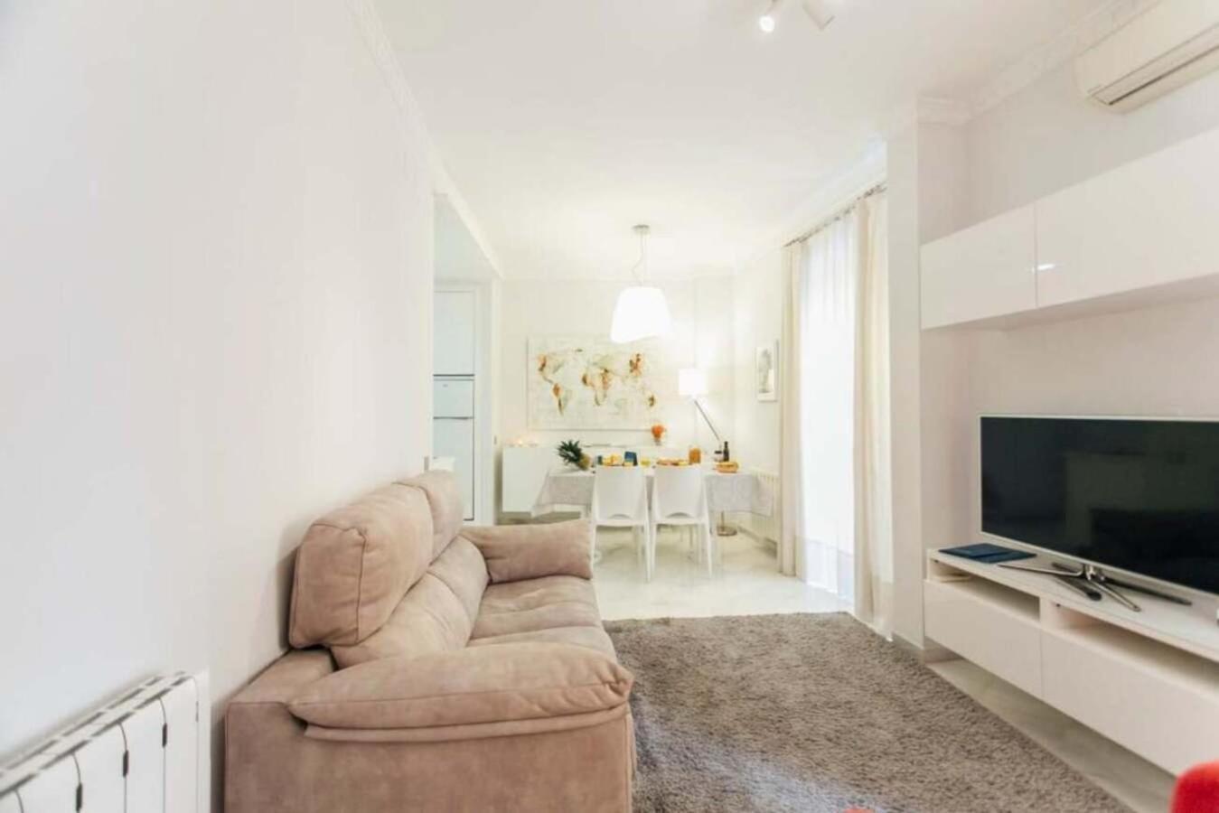 Minimalism And Modern- 2Bd 1Bth- Las Setas Севиля Екстериор снимка